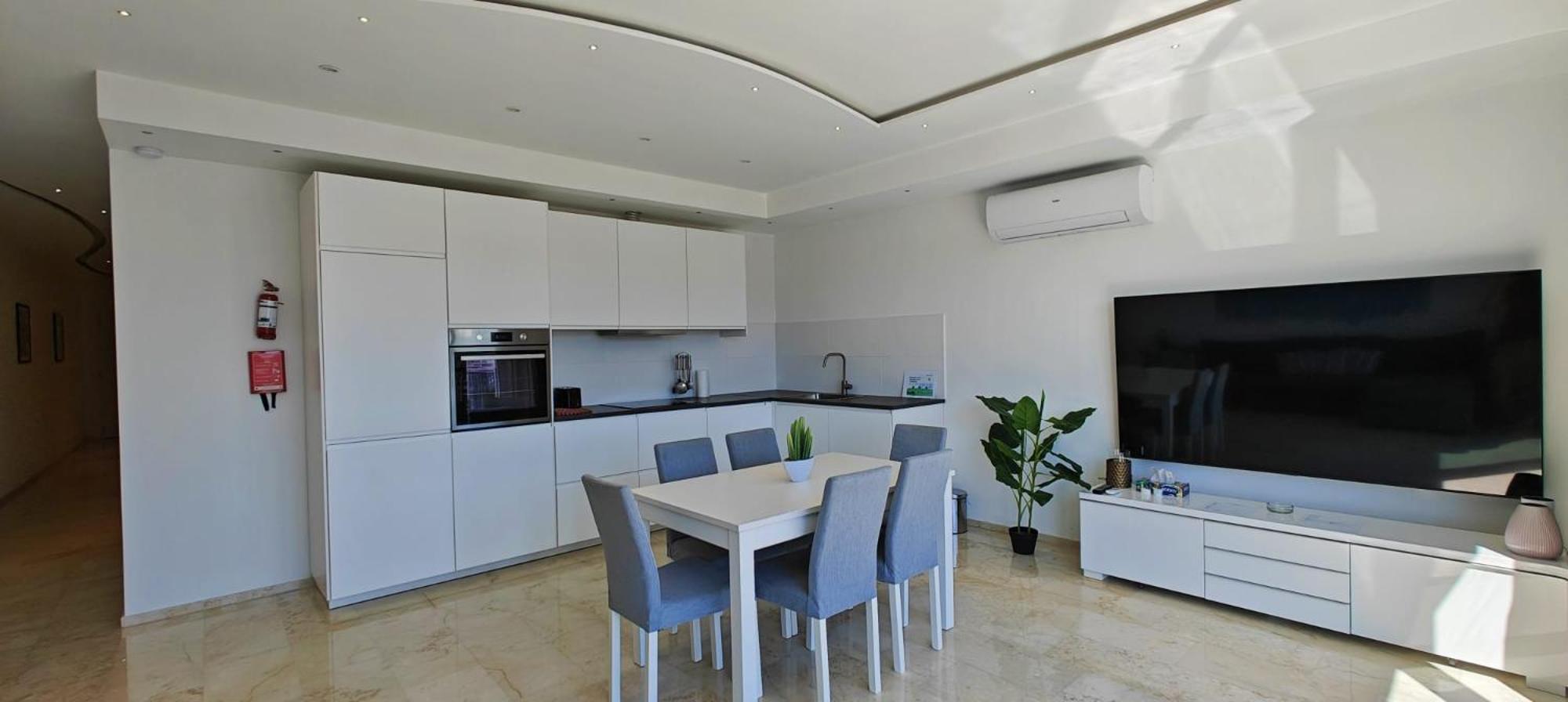 Apartment Luxury Sea Front At Spinola Bay St Julians *