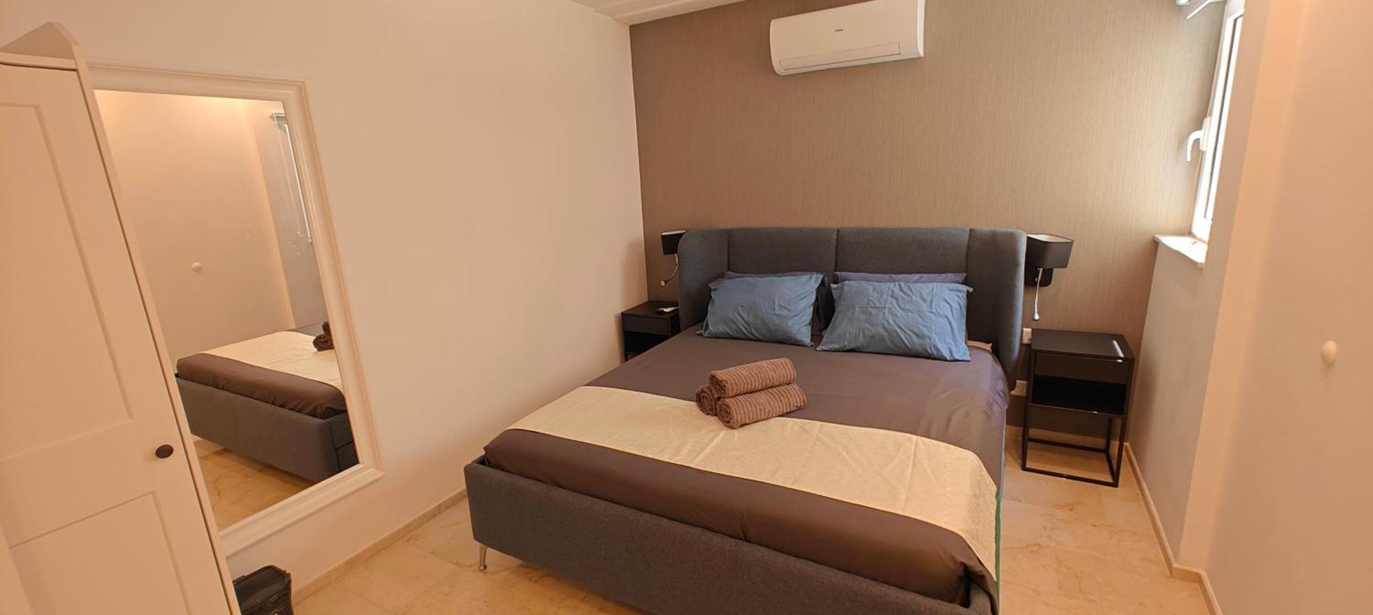 Apartment Luxury Sea Front At Spinola Bay St Julians